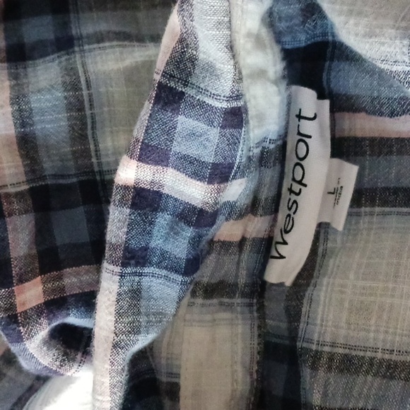 Westport Button Down Blue Plaid Short Sleeve Top - Picture 3 of 6